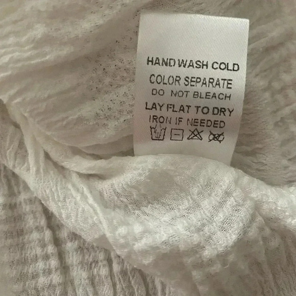 🆕Gilli White Smocked Off-Shoulder Knit Top 2X 🆕 - Picture 9 of 9